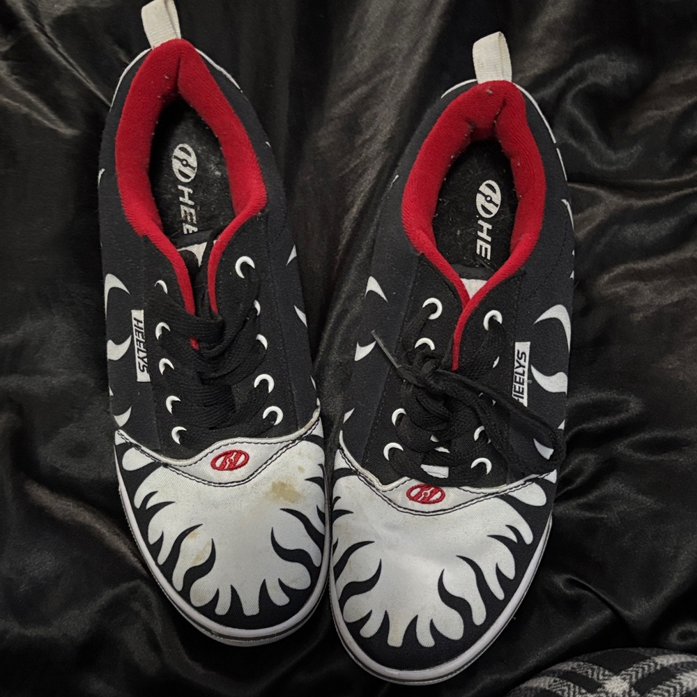 Heelys Black and White Flame Sneakers